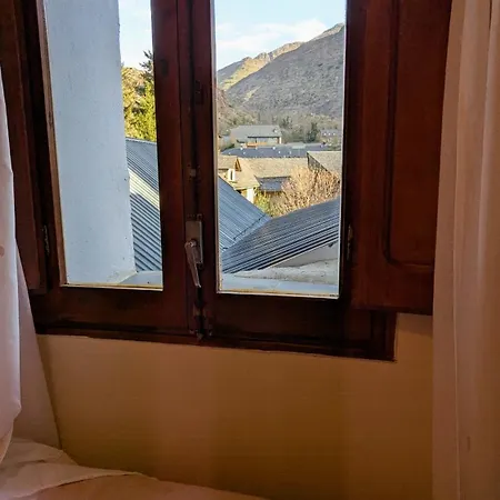 Fonda Agusti Esterri D'Aneu